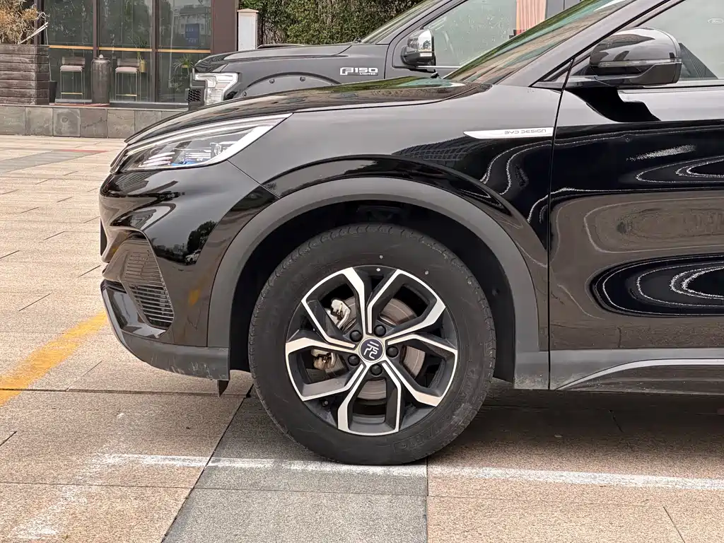 BYD Yuan Plus — миниатюра 4