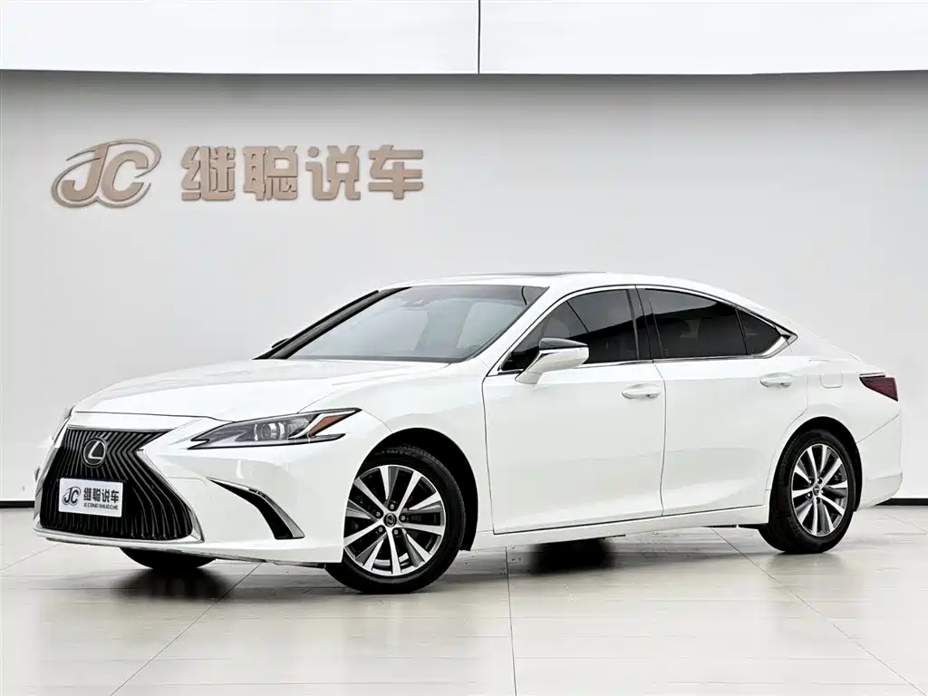 Lexus ES 2020 200
