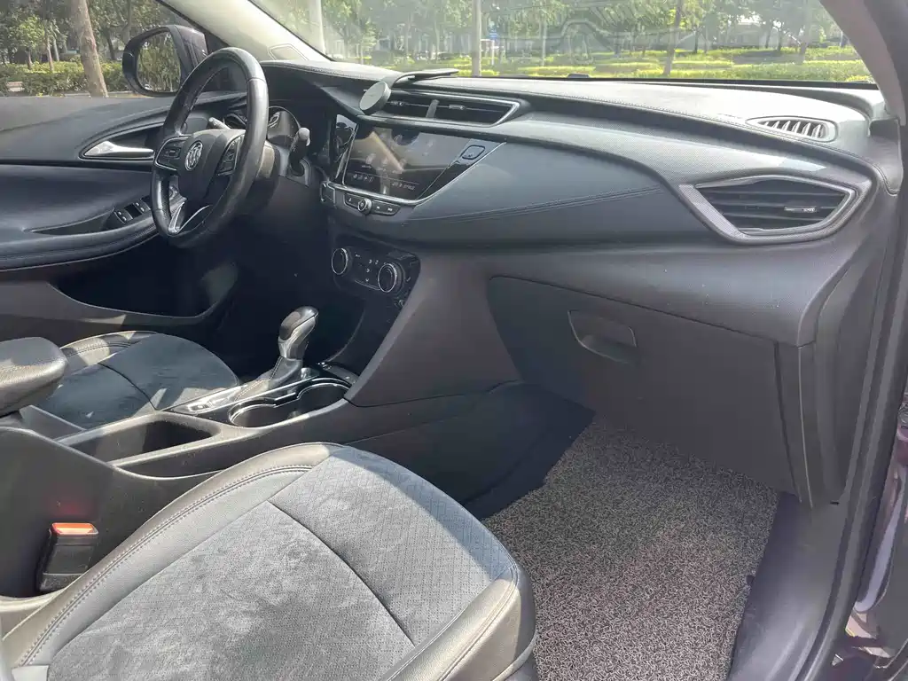Buick Encore GX — миниатюра 10