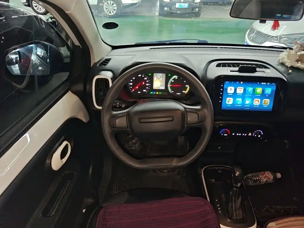 Roewe Clever — миниатюра 11