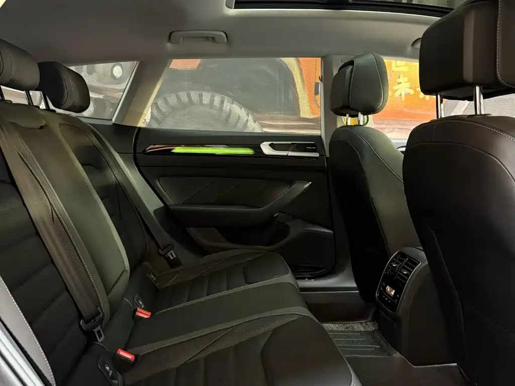 Volkswagen CC — миниатюра 9