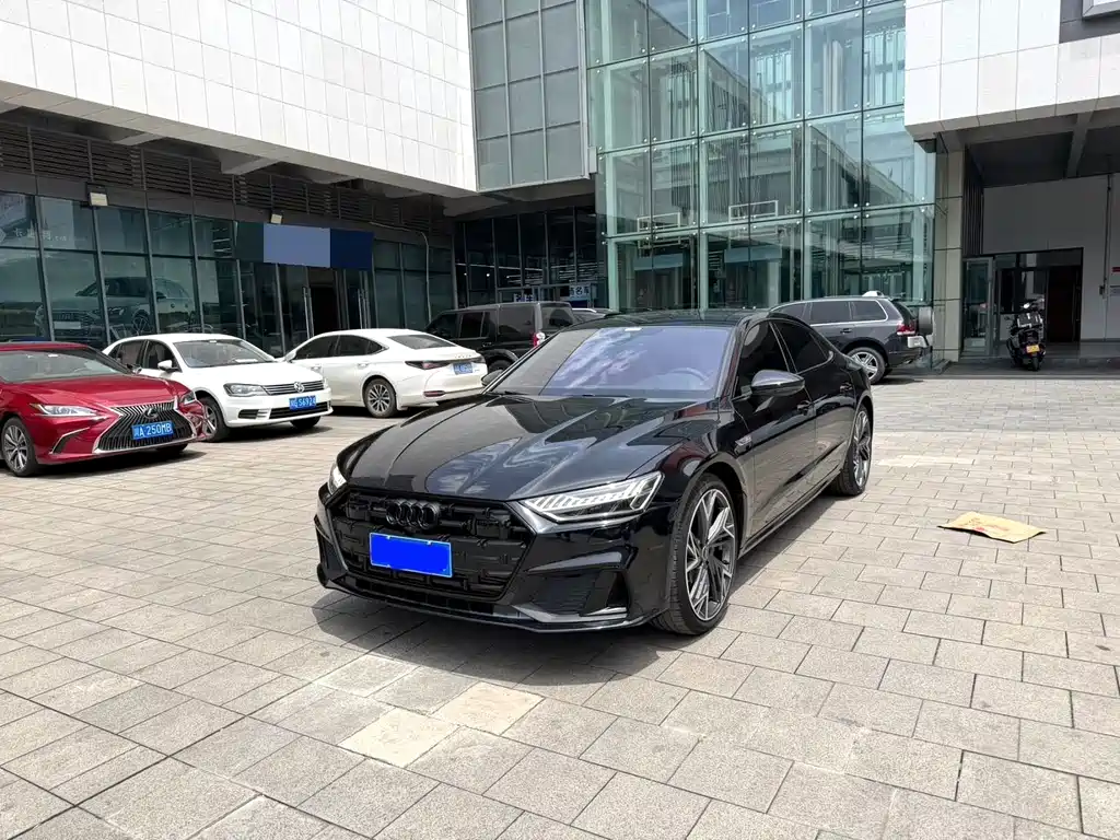 Audi A7L 2024 45 TFSI quattro S-line
