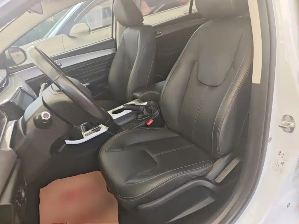 Chery Arrizo 5 — миниатюра 15