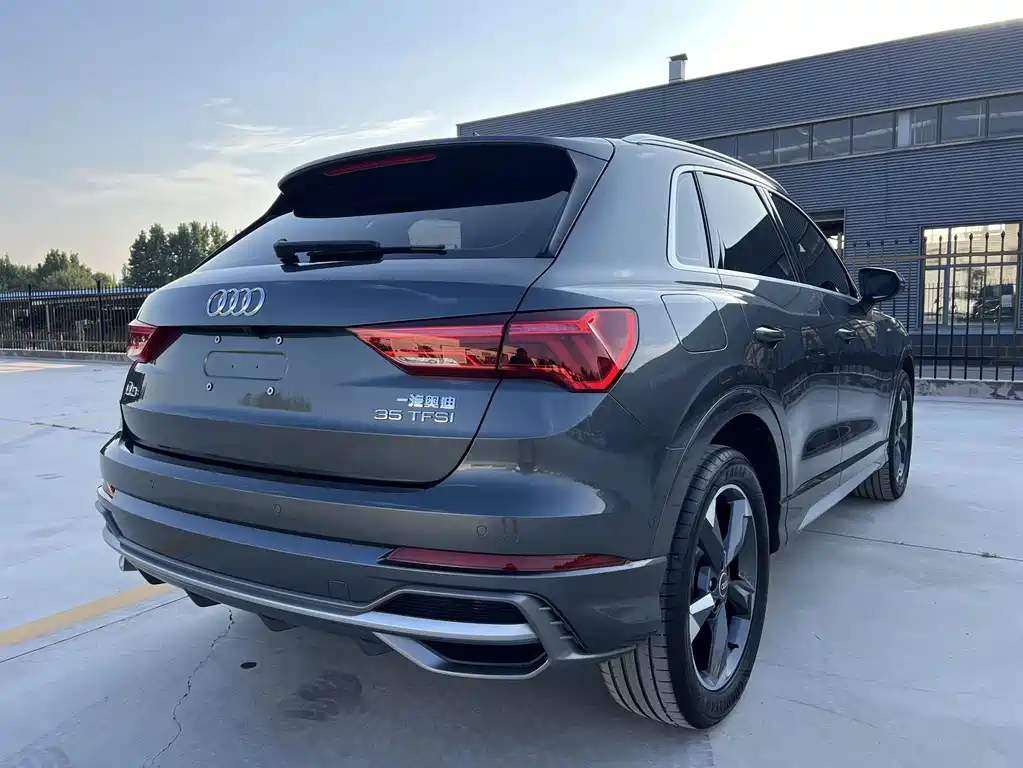 Audi Q3 — миниатюра 6