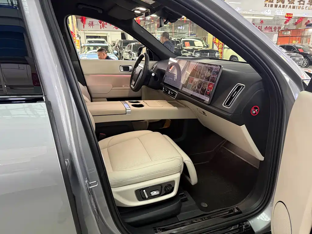 Li Auto Li L8 — миниатюра 5