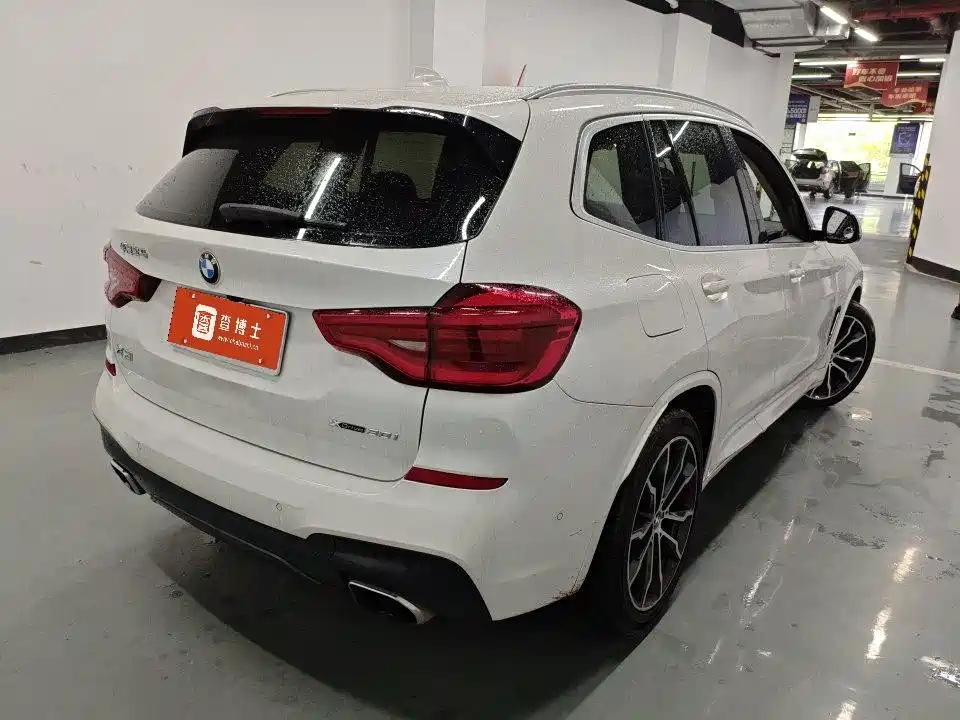 BMW X3 — миниатюра 9