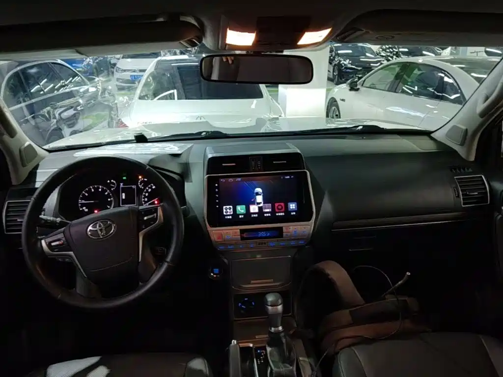 Toyota Land Cruiser Prado 2018 3.5L AT TX-L