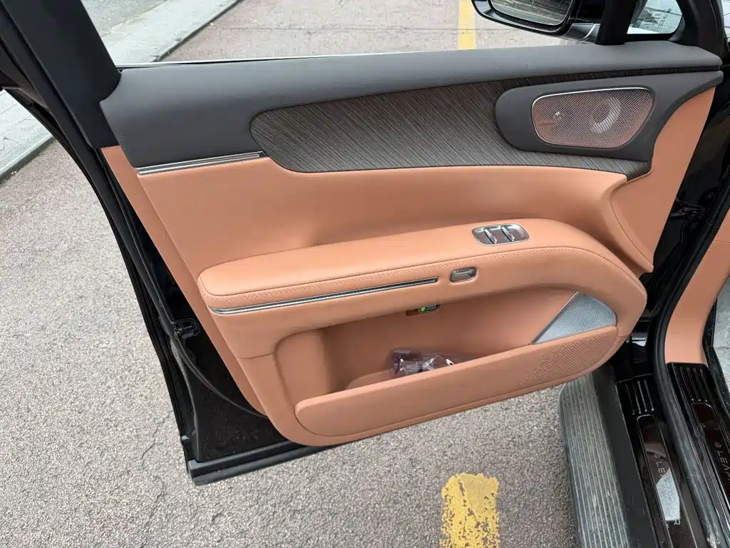 Leapmotor Leapmotor D19 — миниатюра 6