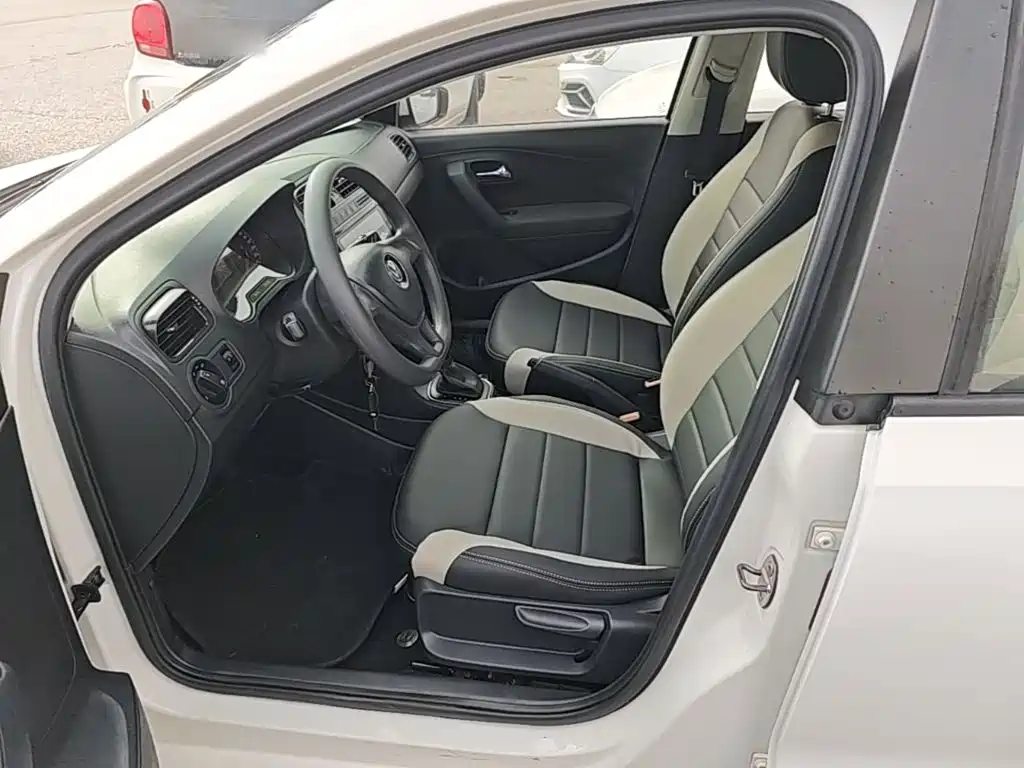 Volkswagen Polo — миниатюра 15
