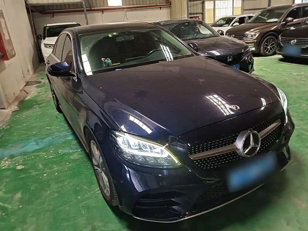 Mercedes-Benz C-Class — миниатюра 4
