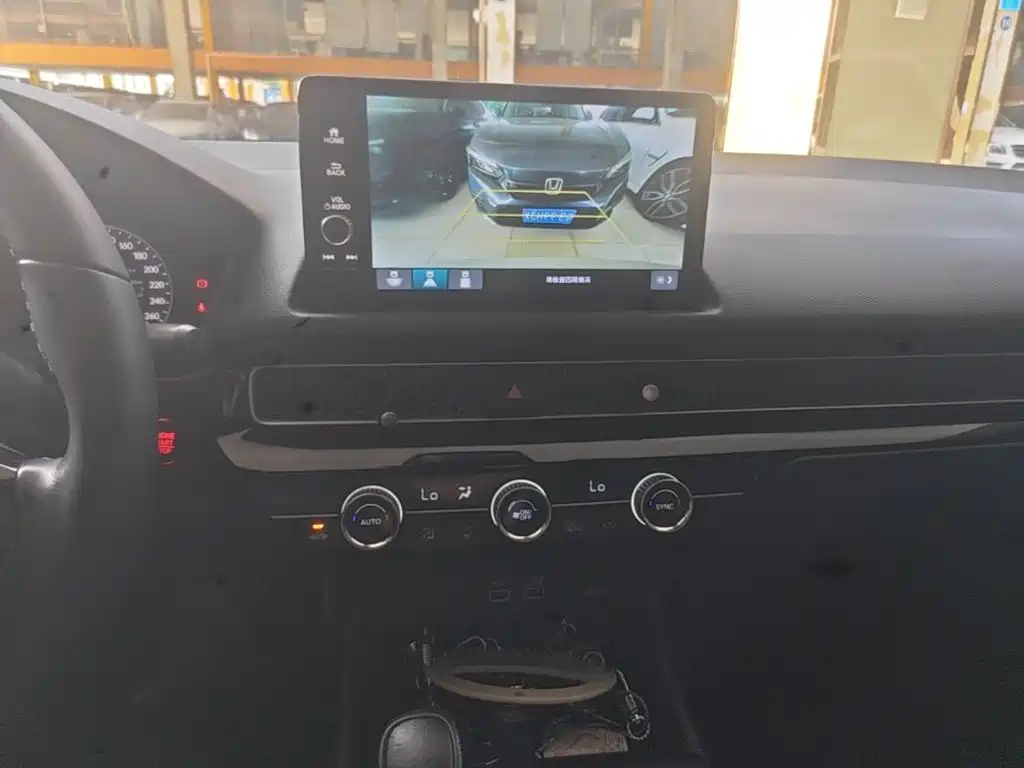 Honda Civic — миниатюра 13