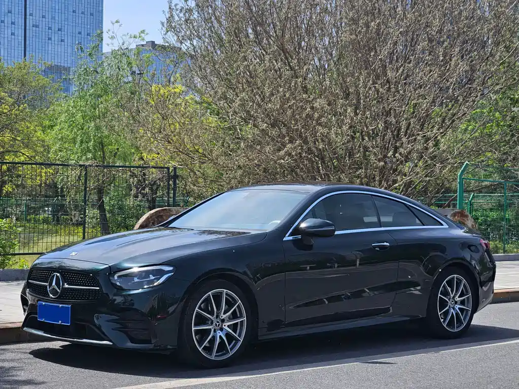 Mercedes-Benz E-Class (Import) 2023