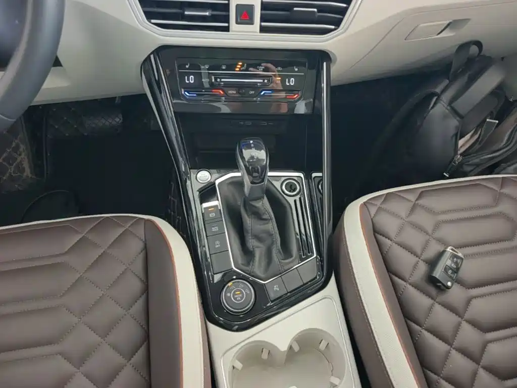 Volkswagen Tayron — миниатюра 14