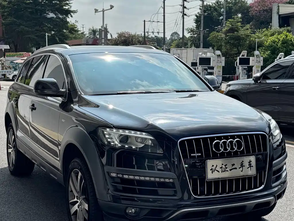 Audi Q7 — миниатюра 3