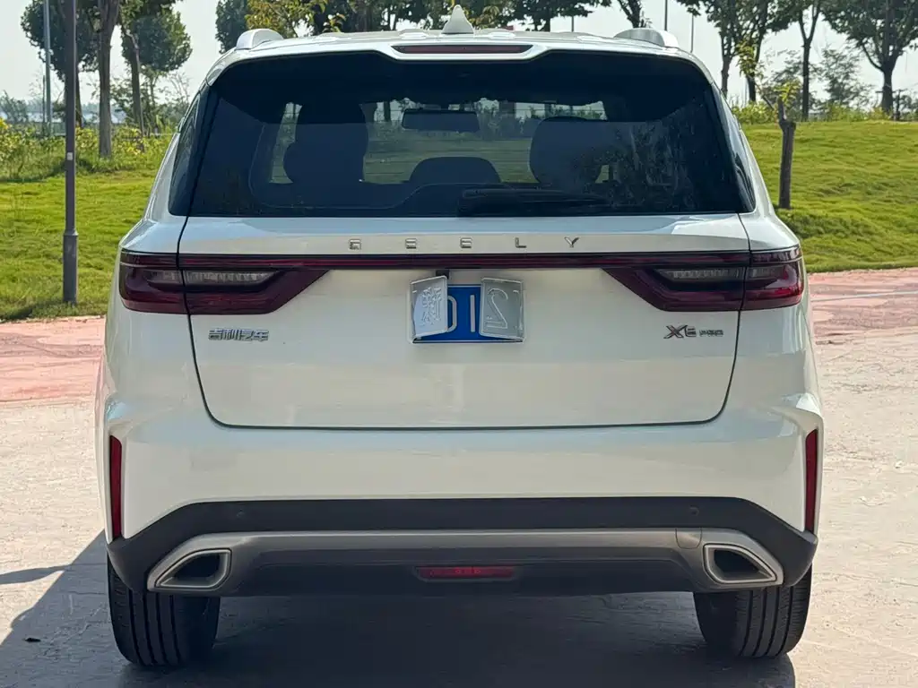 Geely Vision X6 — миниатюра 5