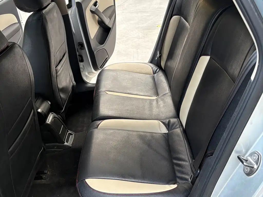 Volkswagen Polo — миниатюра 11