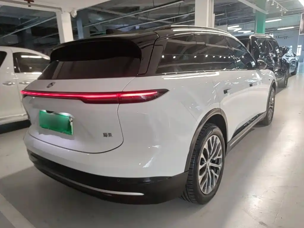 NIO ES6 — миниатюра 7