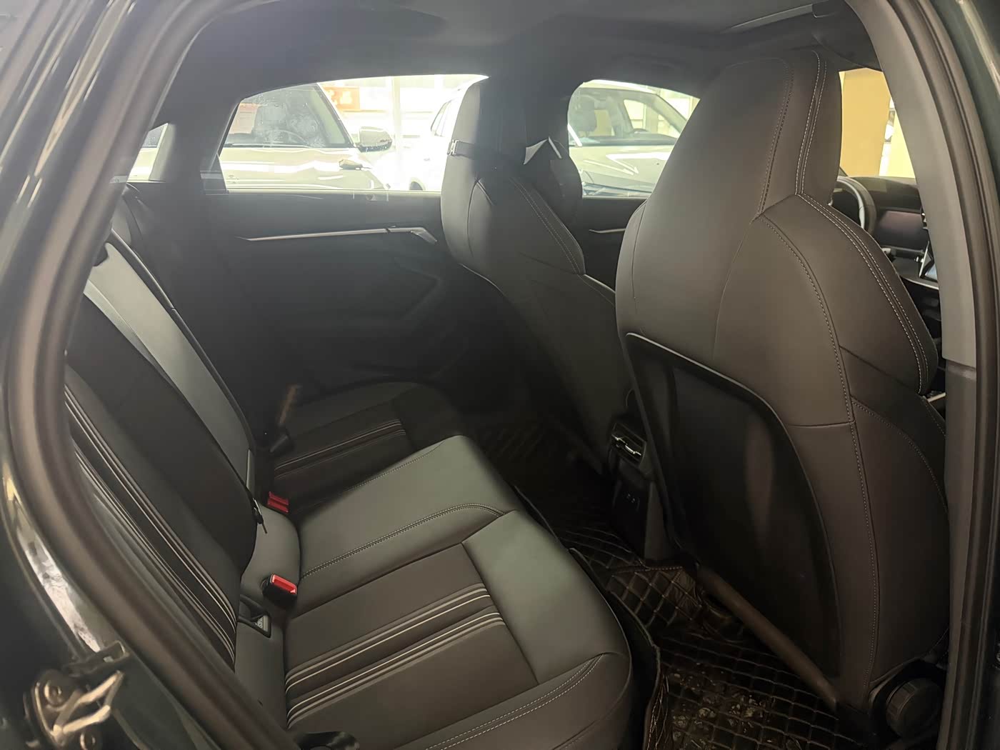 Audi A3 1.4 л 2023 г. Зелёный, пробег 36000 км