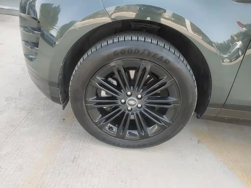 Land Rover Evoque — миниатюра 23