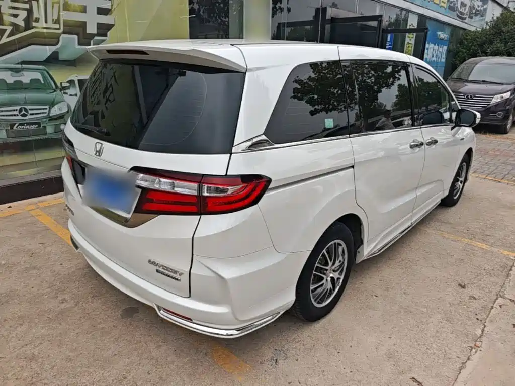 Honda Odyssey — миниатюра 7