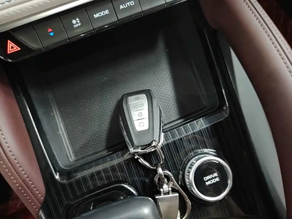 Geely Xingyue L — миниатюра 9