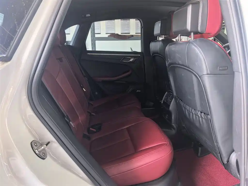 Porsche Macan 2023 Macan 2.0T