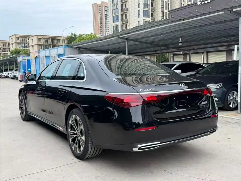 Mercedes-Benz E-Class E 2026 E 300 L Luxury