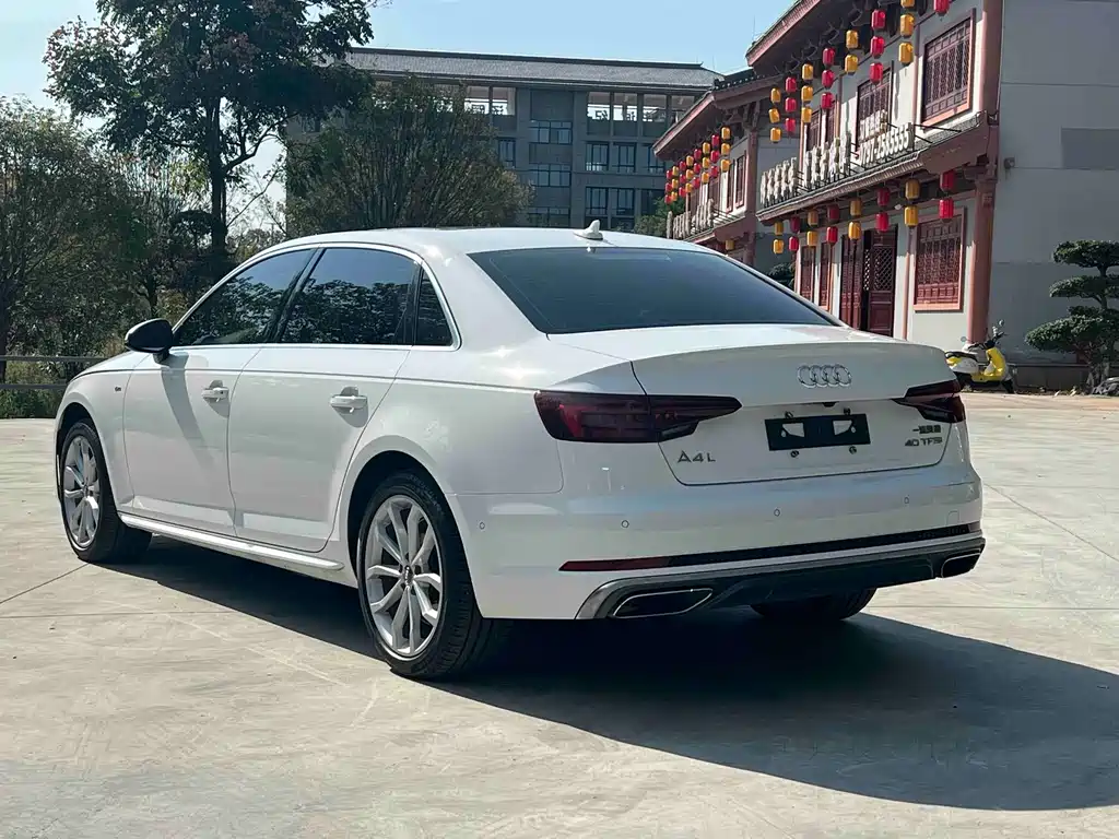 Audi A4L — миниатюра 4