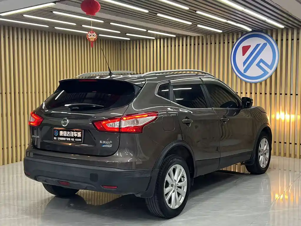 Nissan Qashqai — миниатюра 10