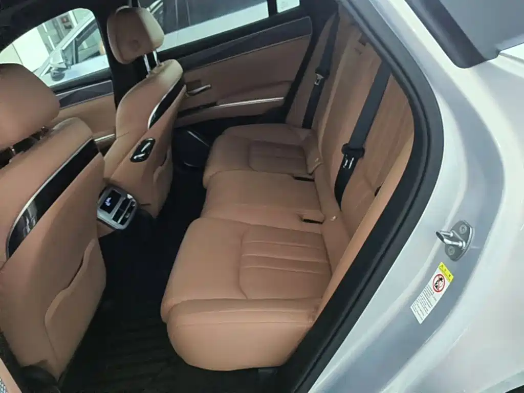 BYD Han L — миниатюра 17