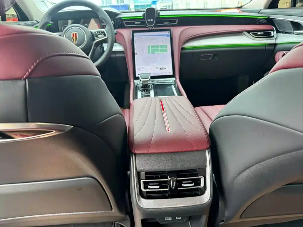 Hongqi Hongqi H5 — миниатюра 8