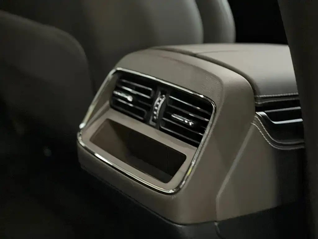 BYD Han — миниатюра 15