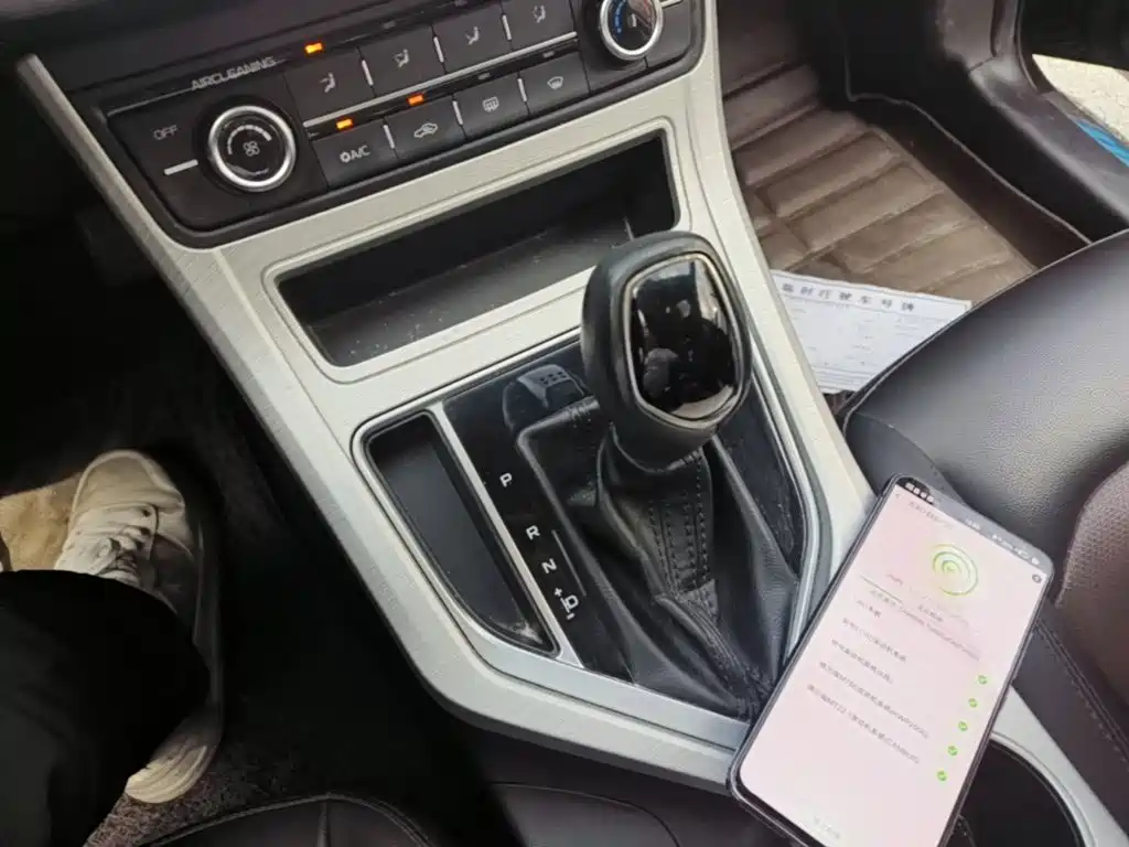 Geely Vision — миниатюра 14