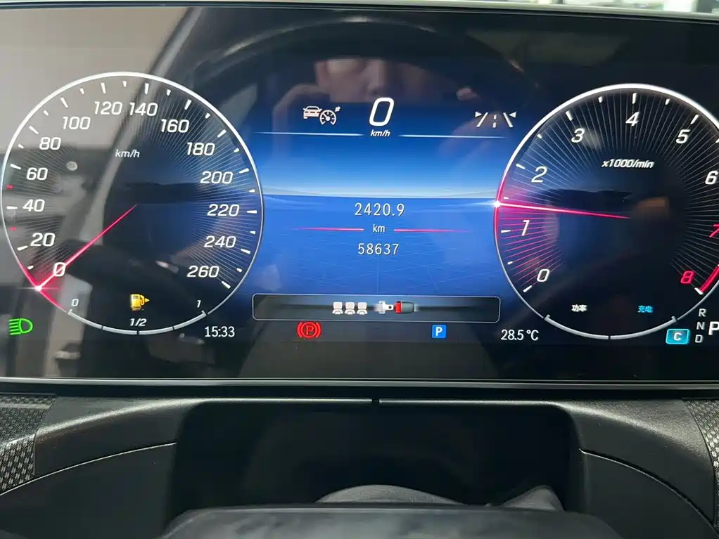 Mercedes-Benz C-Class — миниатюра 8