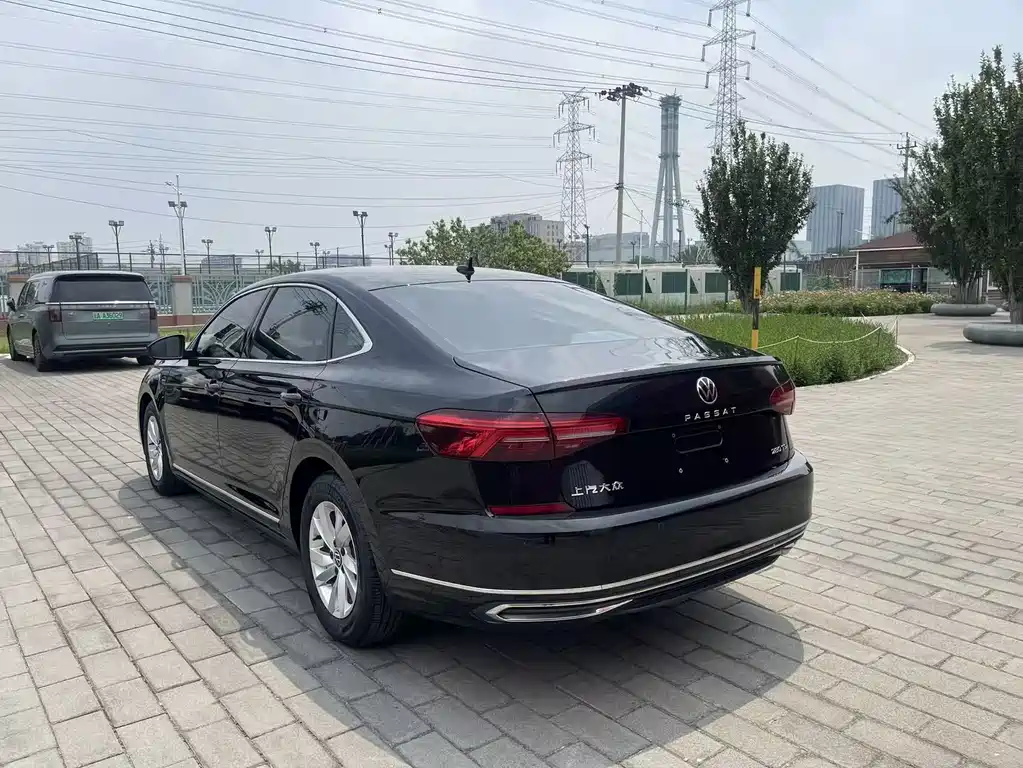 Volkswagen Passat 2020 280TSI VI