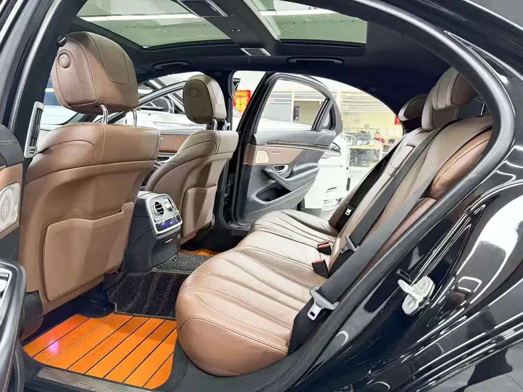 Mercedes-Benz S-Class — миниатюра 8