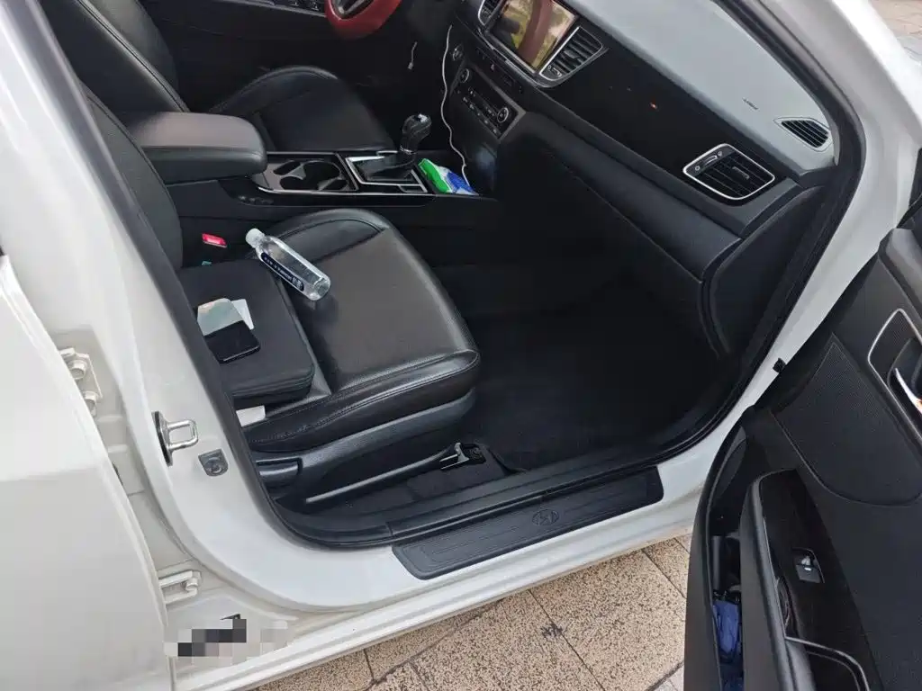Hyundai Mistra — миниатюра 19