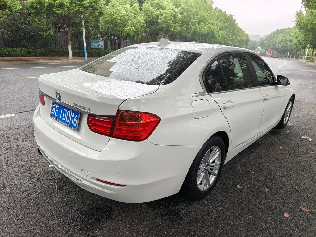 BMW 3 Series — миниатюра 9