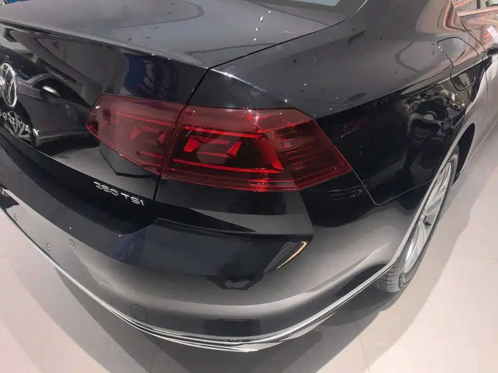 Volkswagen Magotan 2025 280TSI DSG Comfort