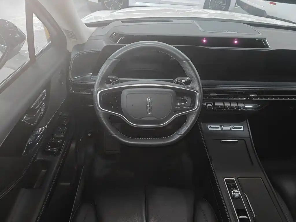 Lincoln Corsair 2024 2.0T