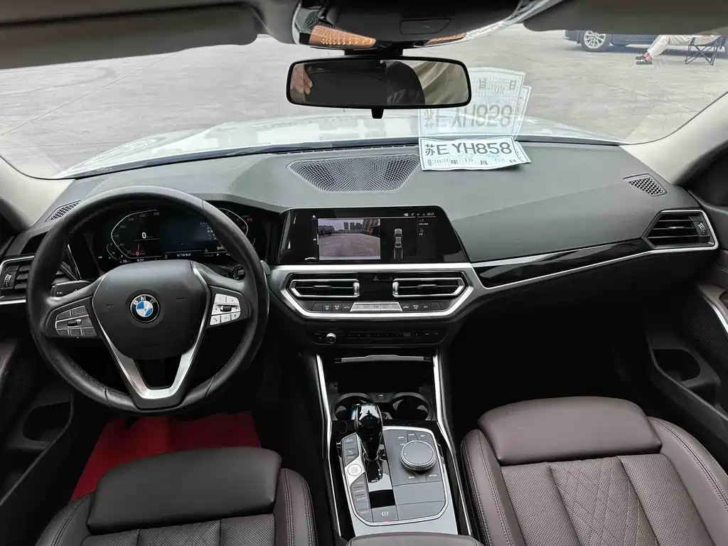 BMW 3 Series — миниатюра 11