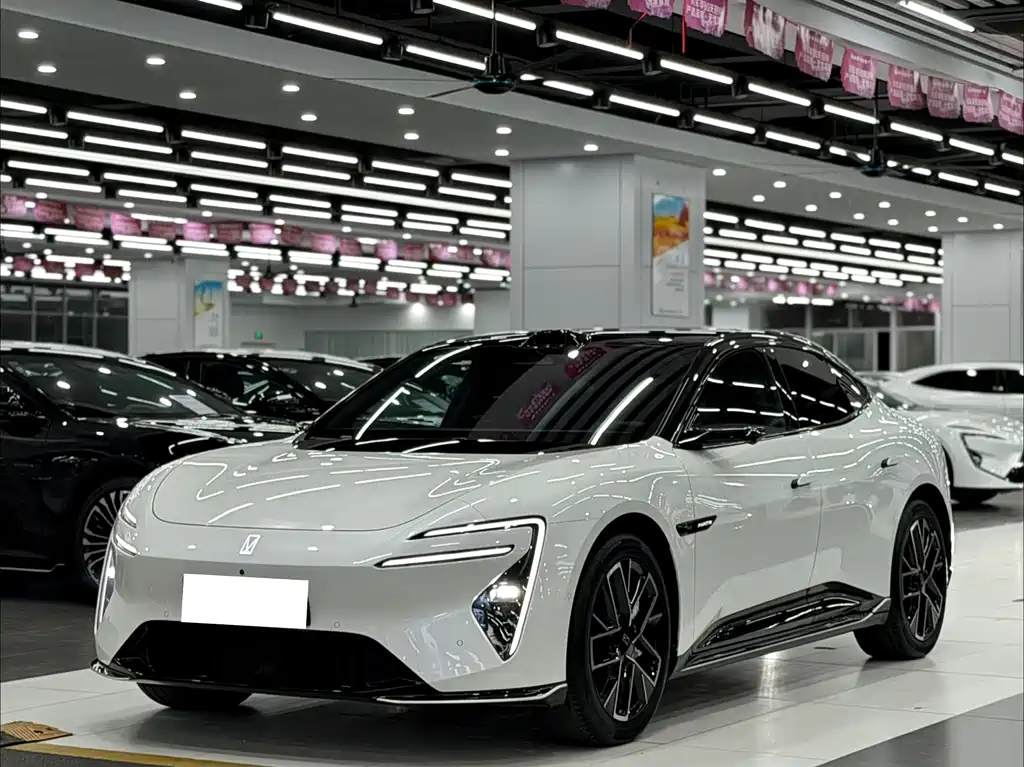 Avatr 06 2025 Ultra EV Edition