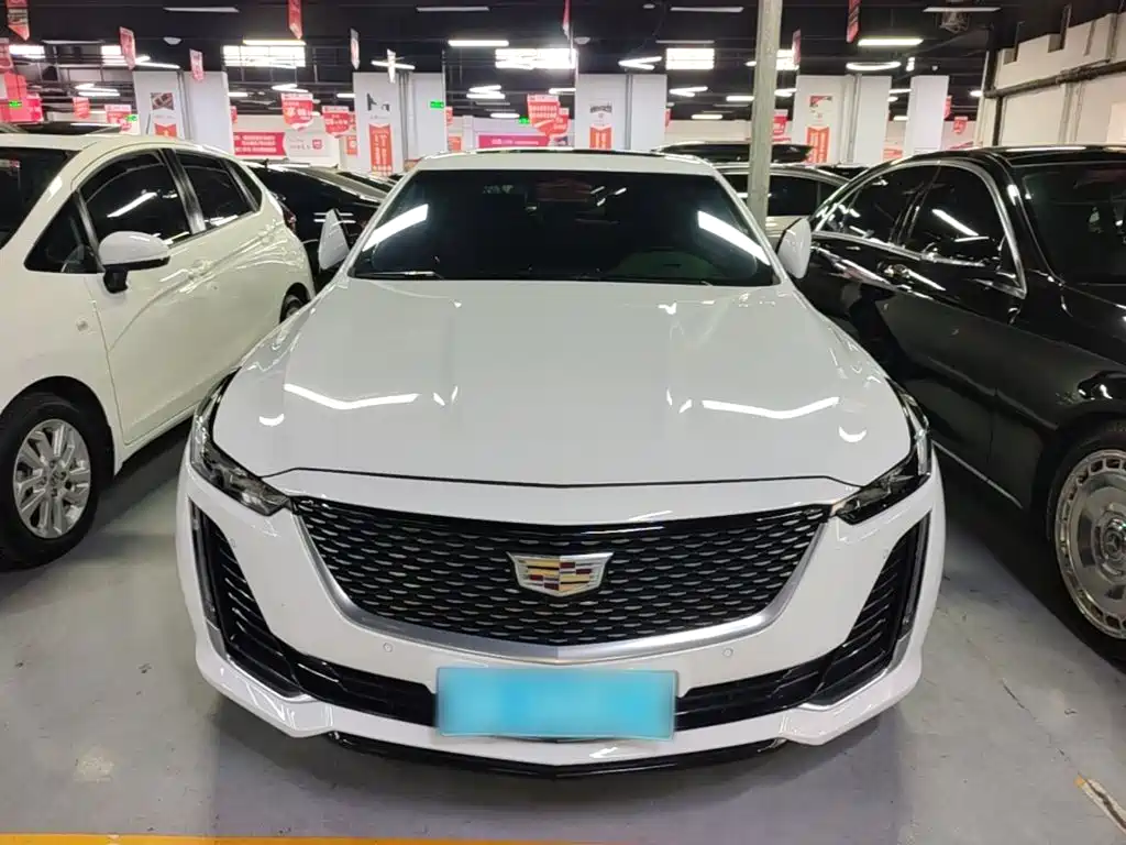 Cadillac CT5 — миниатюра 3