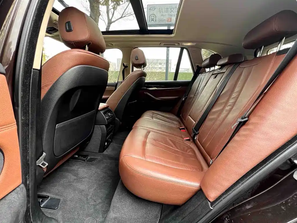 BMW X5 (Import) — миниатюра 14
