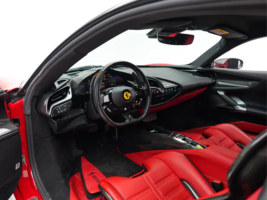 Ferrari SF90 — фотографии объявления, Фото 19