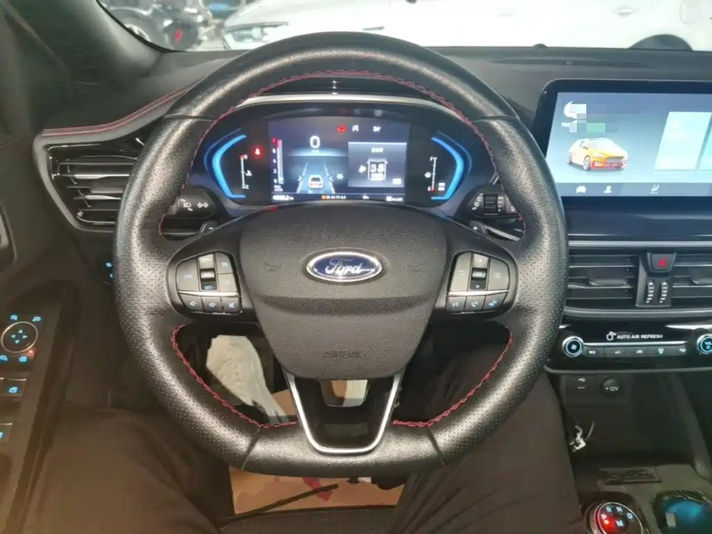 Ford Focus — миниатюра 11