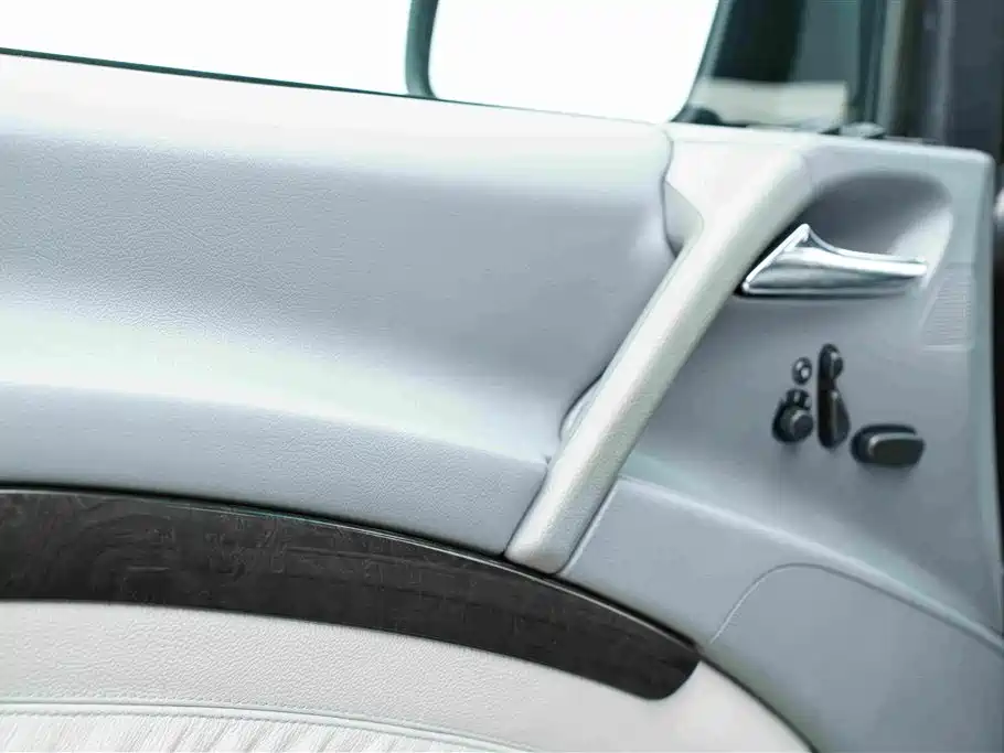 Mercedes-Benz Viano — миниатюра 13