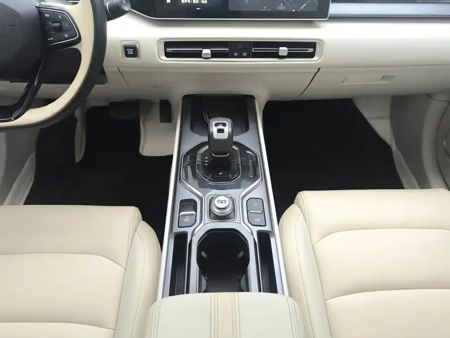 Geely Icon — миниатюра 16