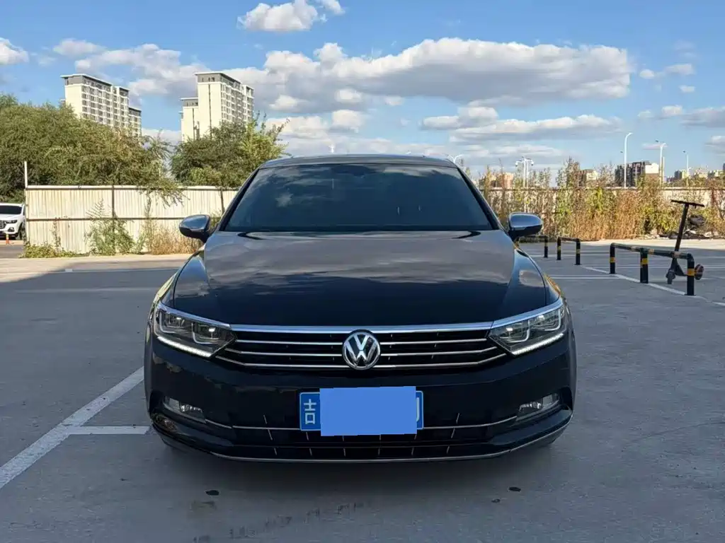 Volkswagen Magotan — миниатюра 2