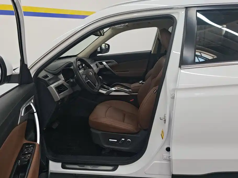 Geely Boyue — миниатюра 9